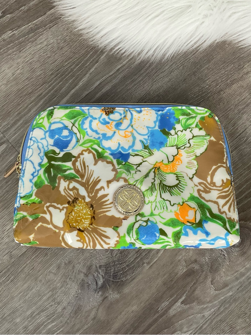 🌼💐 LILLY PULITZER Coated Cosmetic Pouch in Rutabaga Sympeony